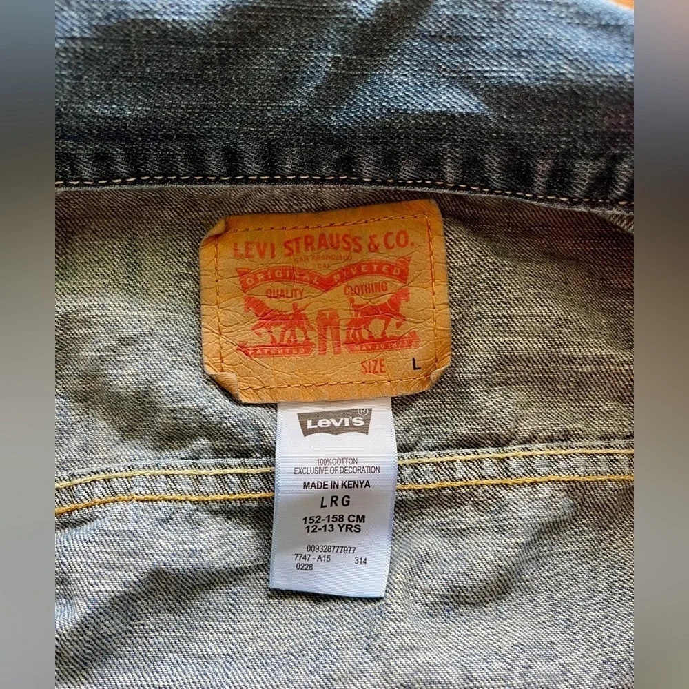 Levi’s Vintage Youth Jean Jacket - Size Large